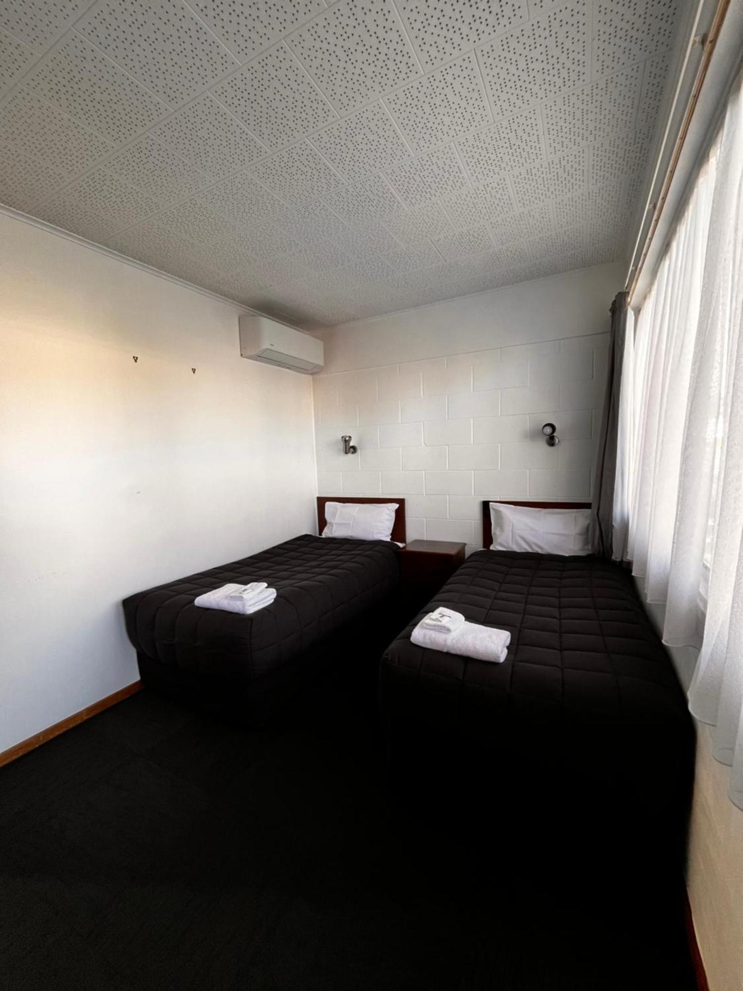 Brooklyne Motel Sanson Dış mekan fotoğraf
