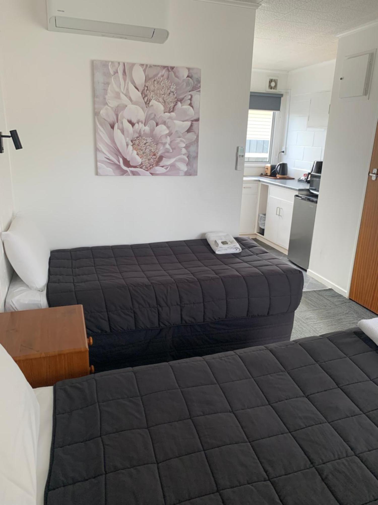 Brooklyne Motel Sanson Dış mekan fotoğraf