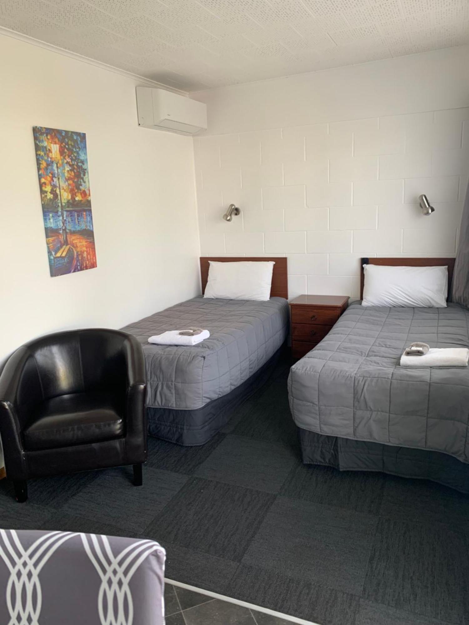 Brooklyne Motel Sanson Dış mekan fotoğraf
