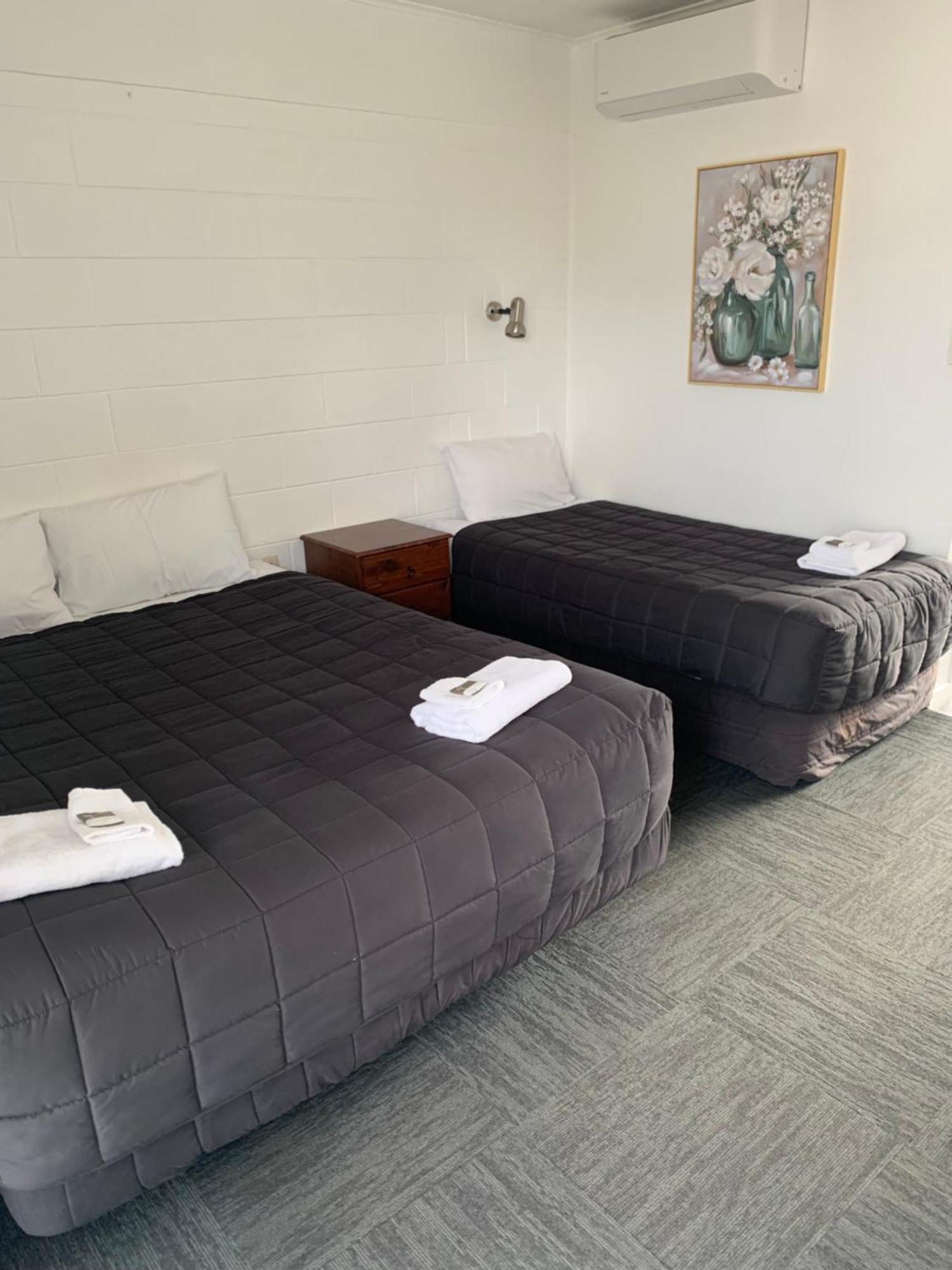 Brooklyne Motel Sanson Dış mekan fotoğraf