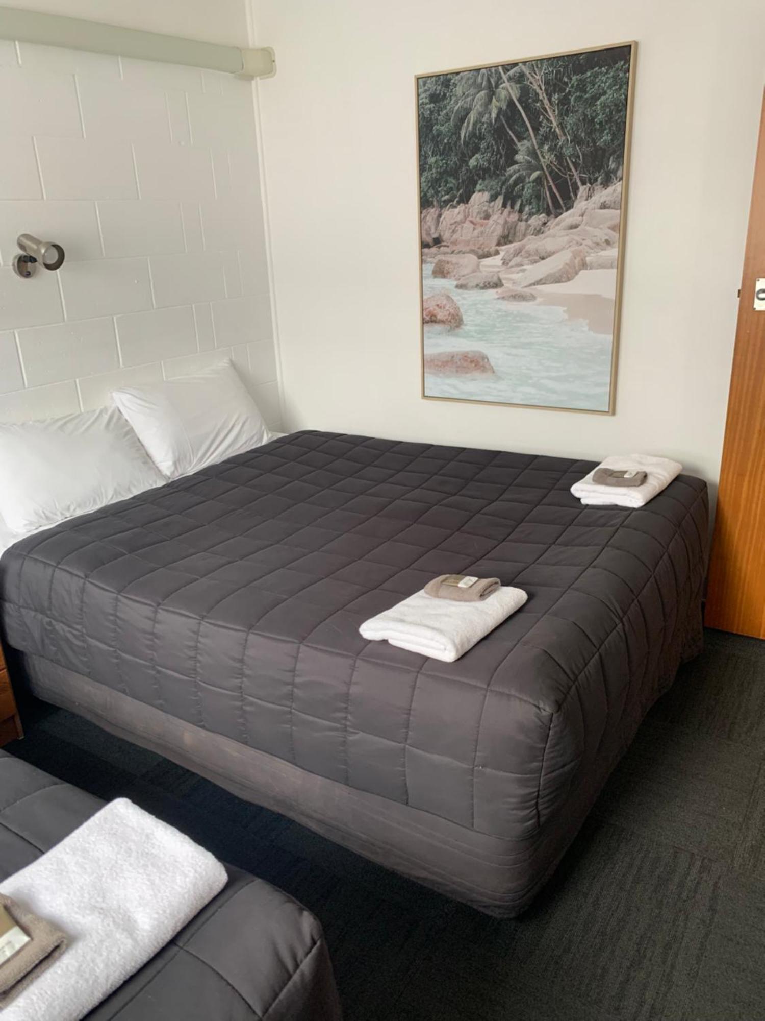 Brooklyne Motel Sanson Dış mekan fotoğraf